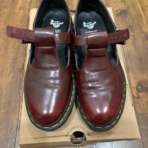 Dr. Martens Mary Janes Vegan Cherry Red